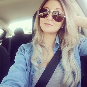 Meet your Posher, Hannah